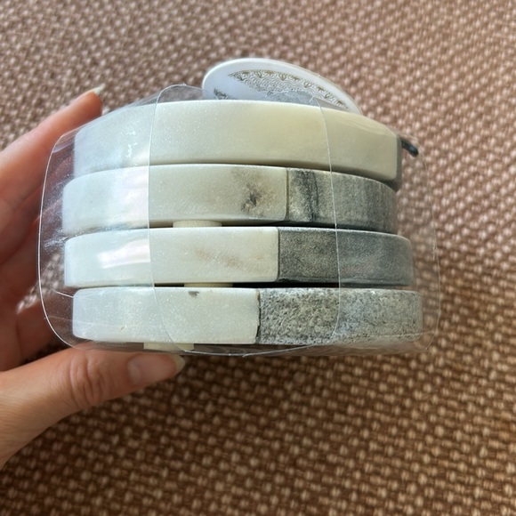 Beautiful stone coaster set of 4 - Picture 2 of 4